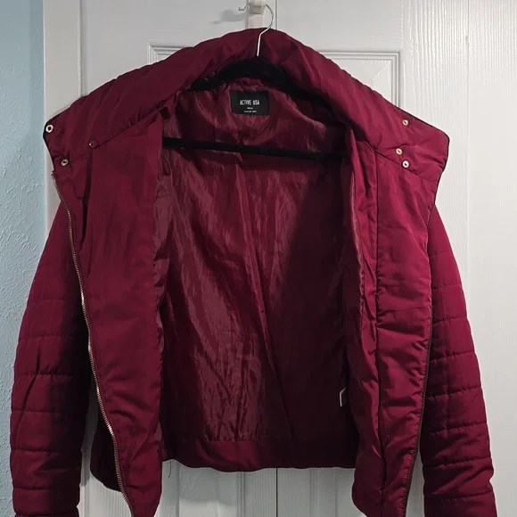 Small Maroon Active USA Puffer Coat - Picture 4 of 11